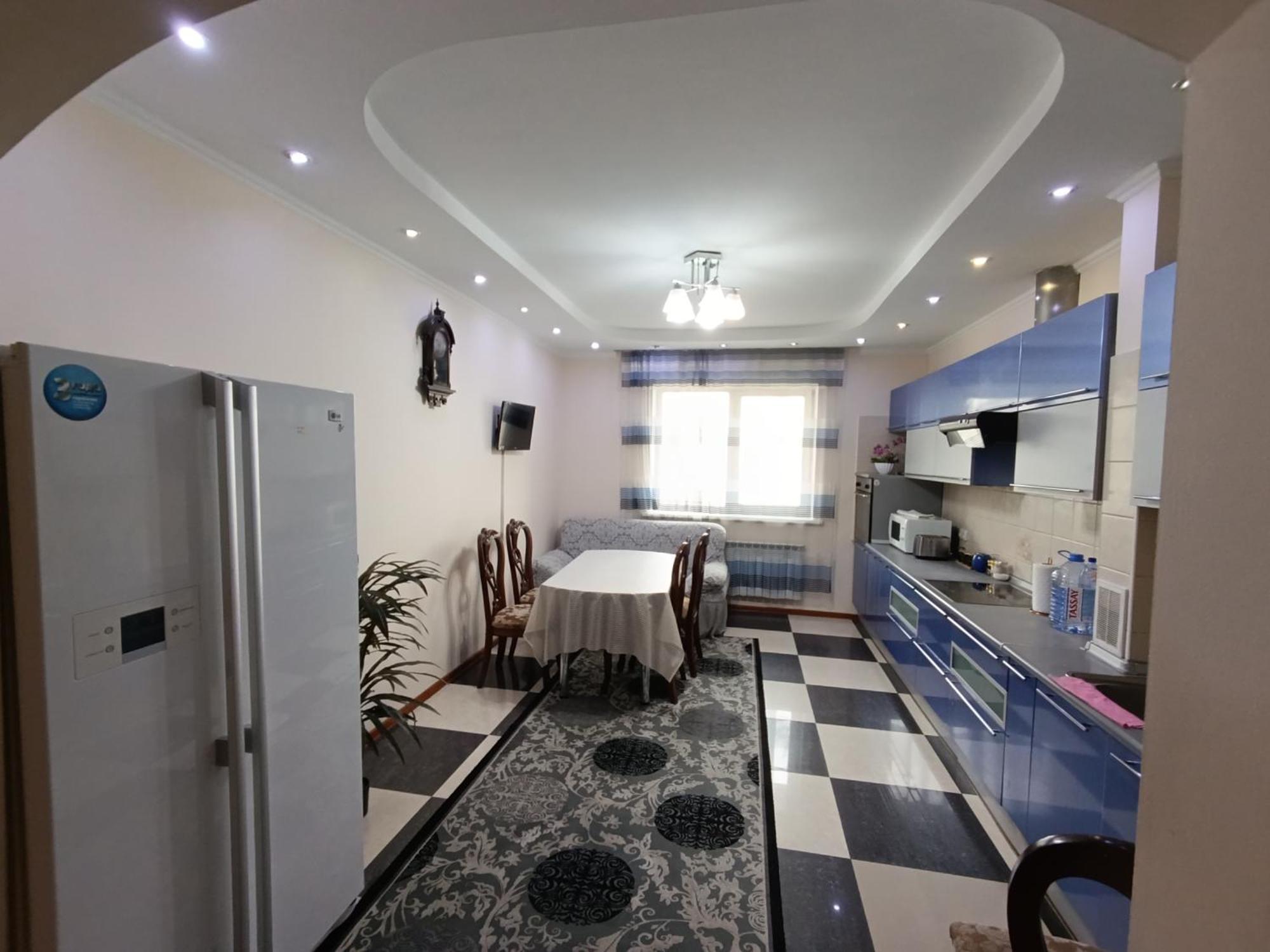 Улица Гоголя 2 Апартаменты 180 Метров Almatý Exterior foto